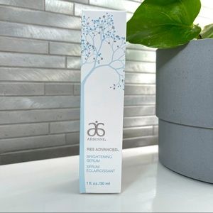 Arbonne RE9 Advanced Brightening Serum